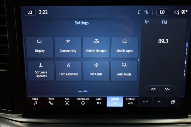 Ford F-350SD Vehicle Full-screen Gallery Image 97