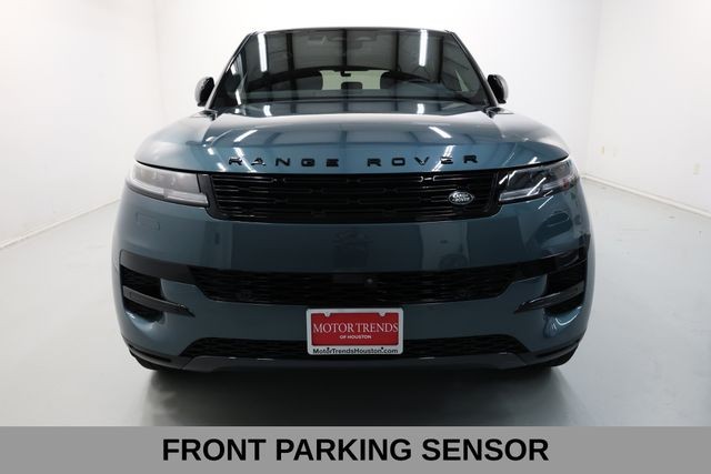 Land Rover Range Rover Sport Vehicle Full-screen Gallery Image 22