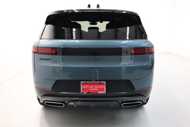 Land Rover Range Rover Sport Vehicle Full-screen Gallery Image 54