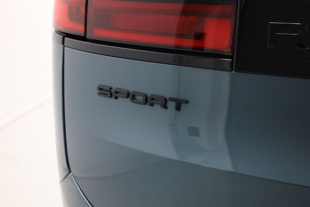 Land Rover Range Rover Sport Vehicle Full-screen Gallery Image 58