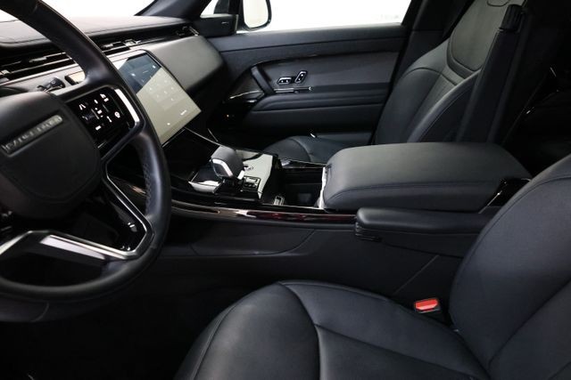 Land Rover Range Rover Sport Vehicle Full-screen Gallery Image 61