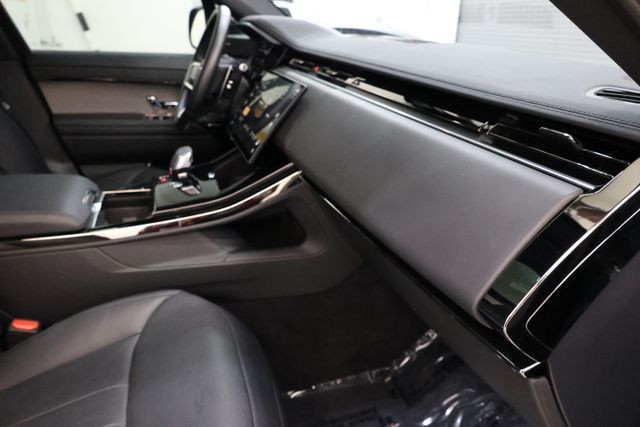 Land Rover Range Rover Sport Vehicle Full-screen Gallery Image 64