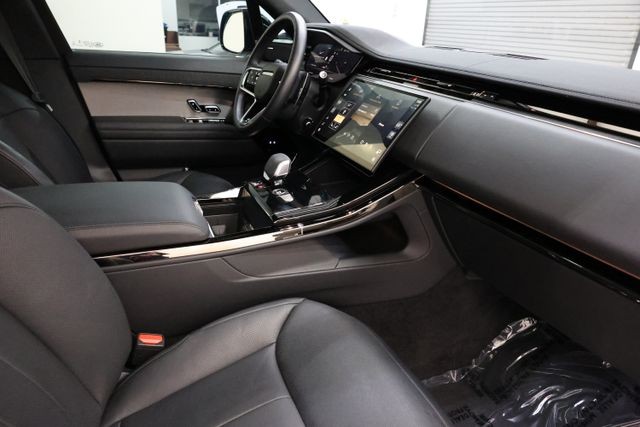 Land Rover Range Rover Sport Vehicle Full-screen Gallery Image 65