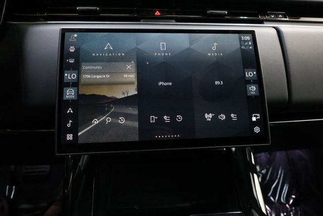 Land Rover Range Rover Sport Vehicle Full-screen Gallery Image 66