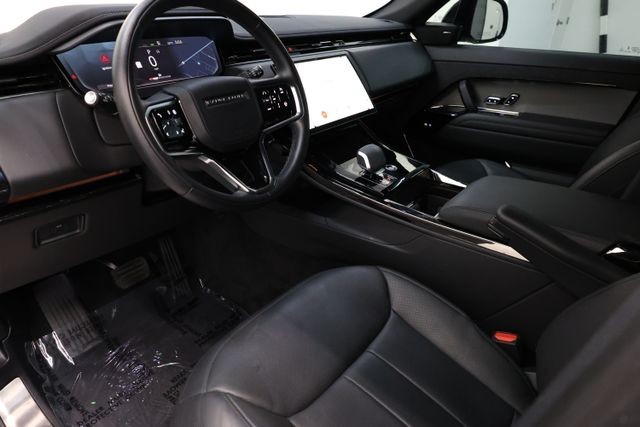 Land Rover Range Rover Sport Vehicle Full-screen Gallery Image 69