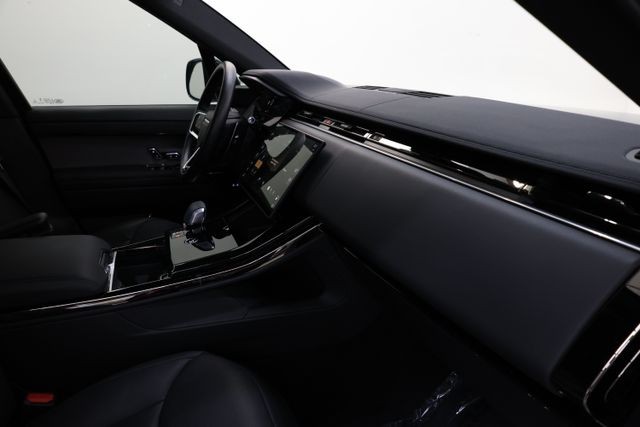Land Rover Range Rover Sport Vehicle Full-screen Gallery Image 73