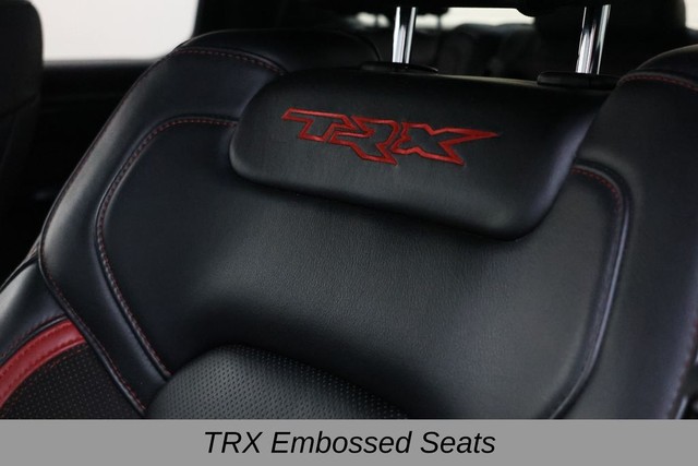Ram 1500 Vehicle Full-screen Gallery Image 17