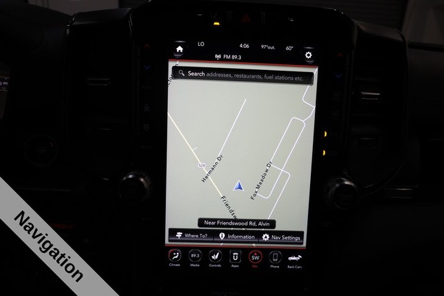 Ram 1500 Vehicle Full-screen Gallery Image 23