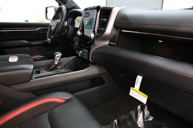Ram 1500 Vehicle Full-screen Gallery Image 80