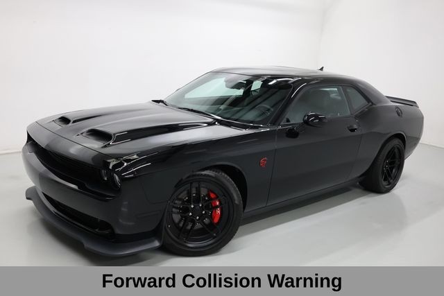 Dodge Challenger Vehicle Full-screen Gallery Image 26