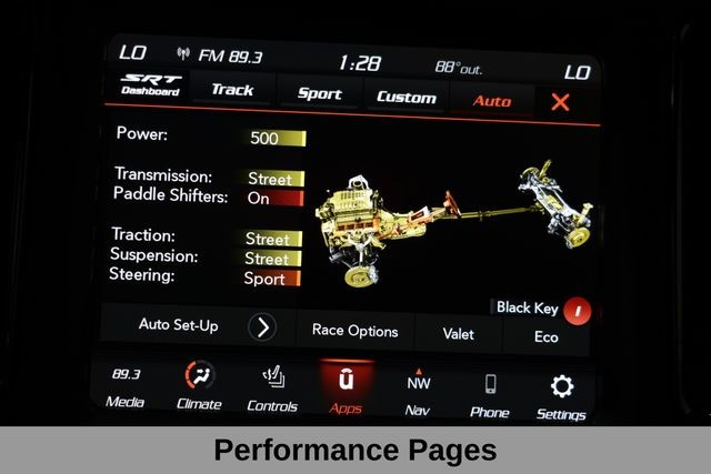 Dodge Challenger Vehicle Full-screen Gallery Image 28