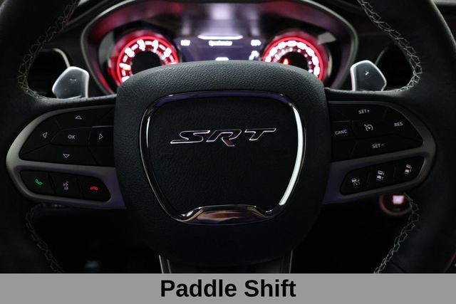 Dodge Challenger Vehicle Full-screen Gallery Image 37