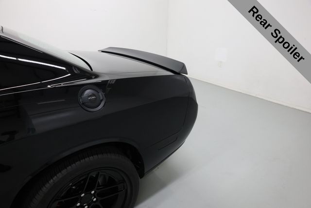 Dodge Challenger Vehicle Full-screen Gallery Image 44