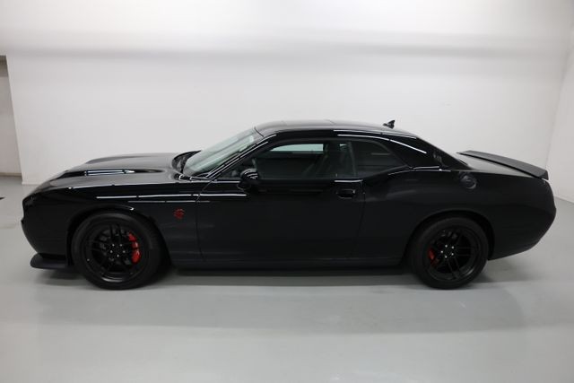 Dodge Challenger Vehicle Full-screen Gallery Image 52
