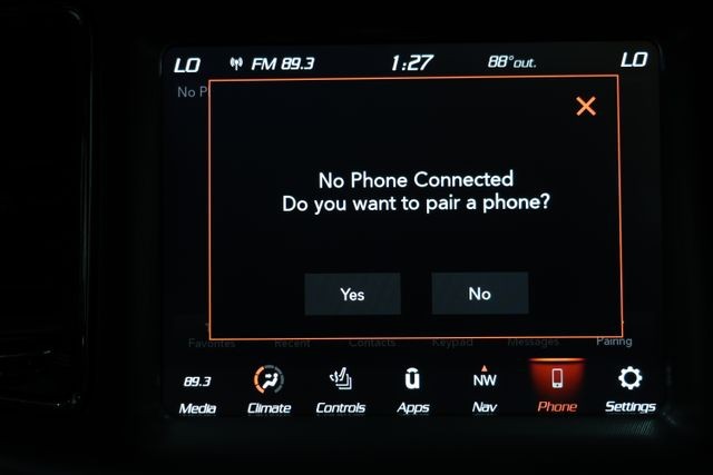 Dodge Challenger Vehicle Full-screen Gallery Image 93