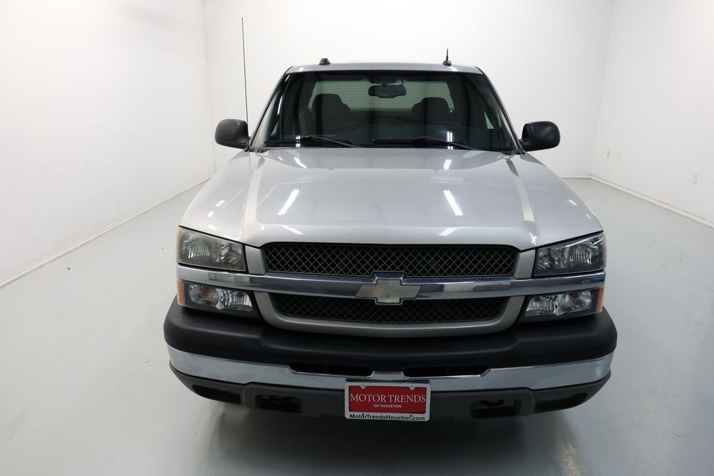 Chevrolet Silverado 1500 Vehicle Full-screen Gallery Image 43