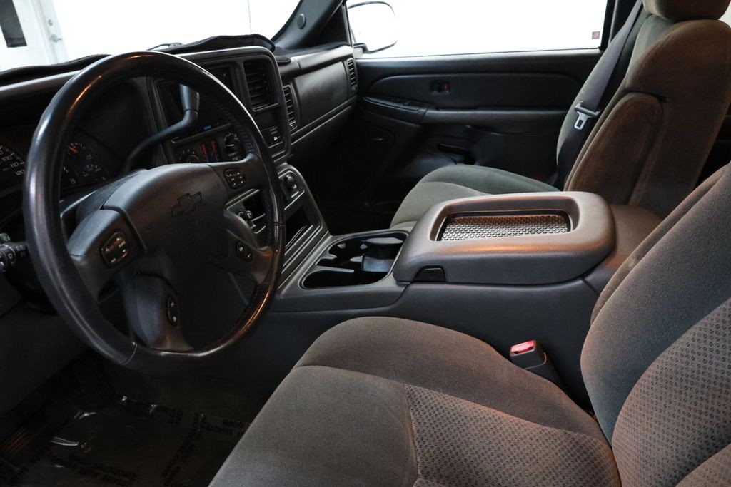 Chevrolet Silverado 1500 Vehicle Full-screen Gallery Image 53