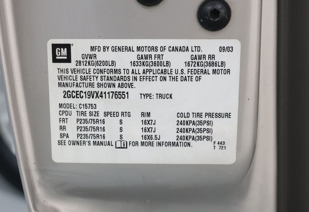 Chevrolet Silverado 1500 Vehicle Full-screen Gallery Image 67
