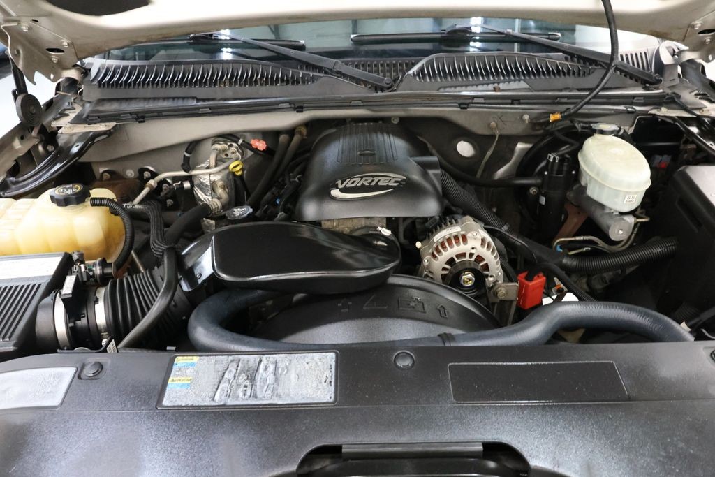 Chevrolet Silverado 1500 Vehicle Full-screen Gallery Image 68