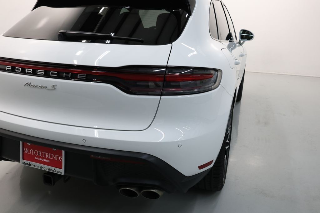 Porsche Macan Vehicle Full-screen Gallery Image 60