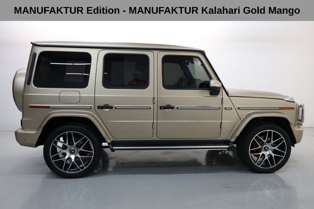 Mercedes-Benz G-Class Vehicle Full-screen Gallery Image 11