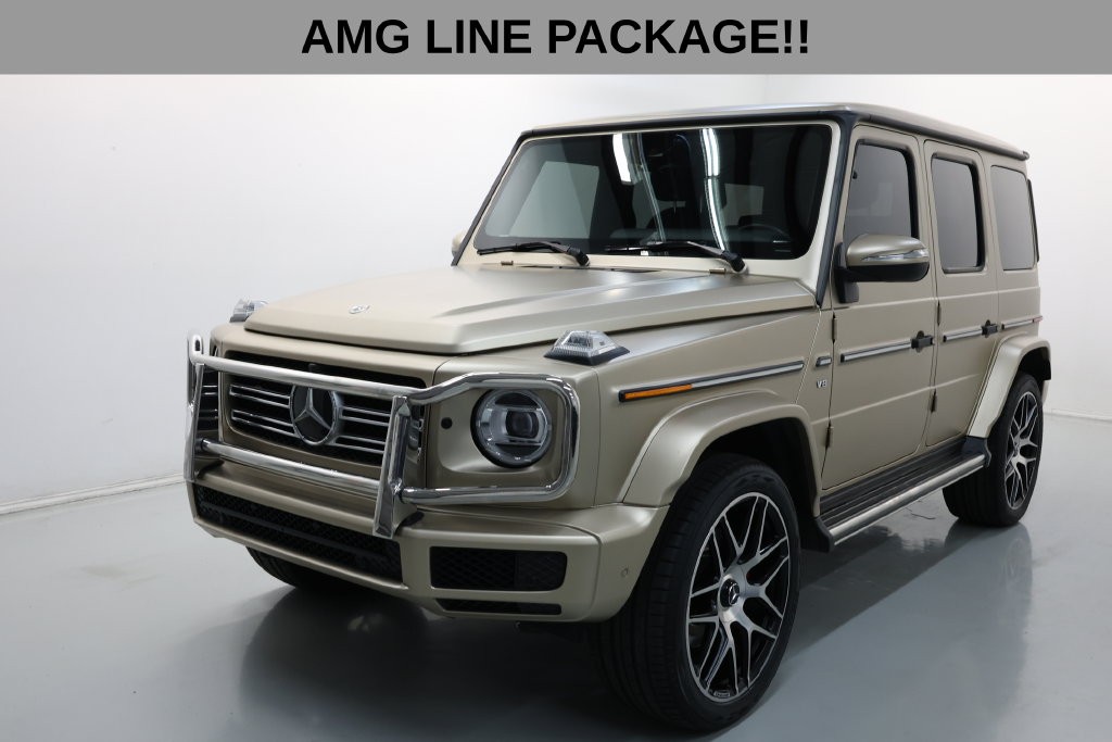 Mercedes-Benz G-Class Vehicle Full-screen Gallery Image 12