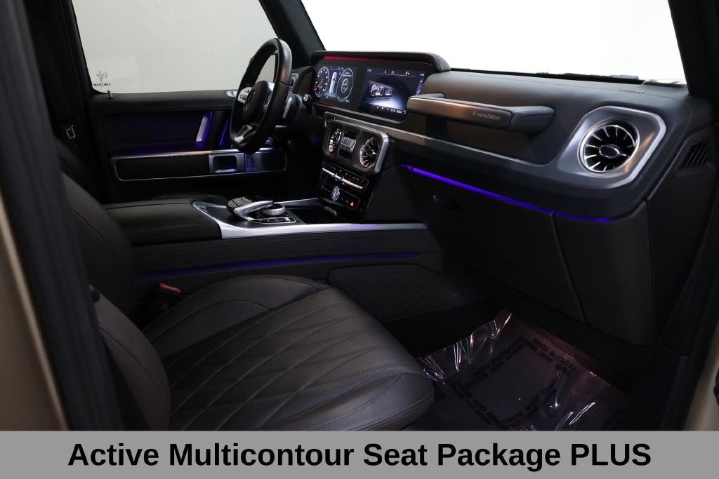 Mercedes-Benz G-Class Vehicle Full-screen Gallery Image 18