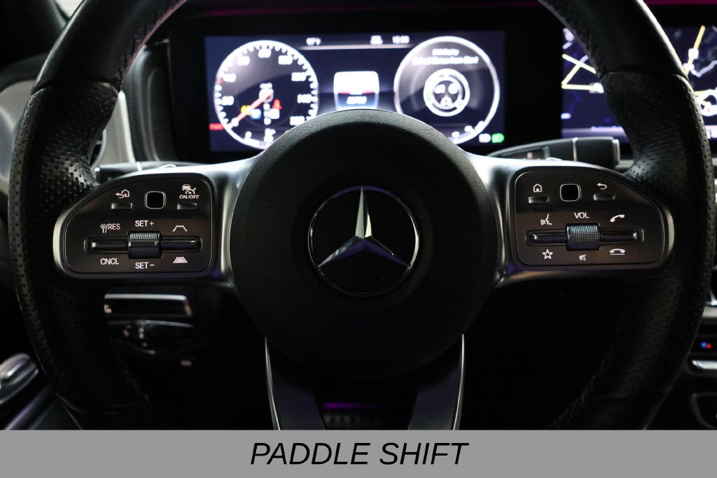 Mercedes-Benz G-Class Vehicle Full-screen Gallery Image 42