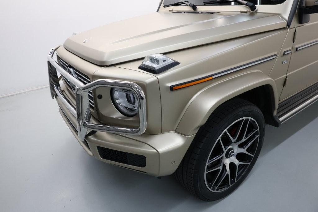 Mercedes-Benz G-Class Vehicle Full-screen Gallery Image 57