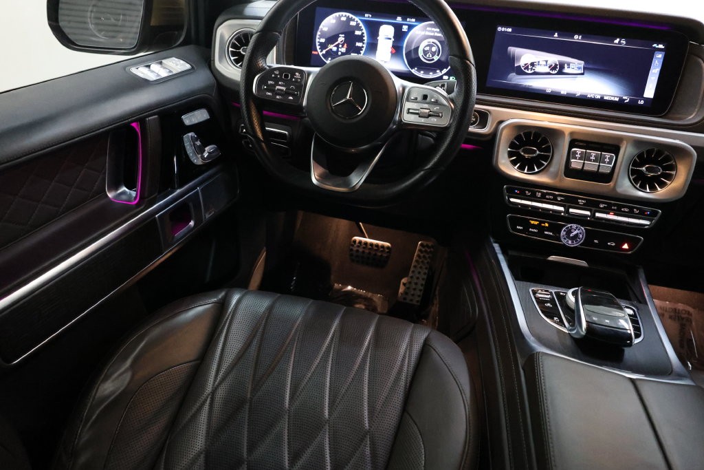 Mercedes-Benz G-Class Vehicle Full-screen Gallery Image 83