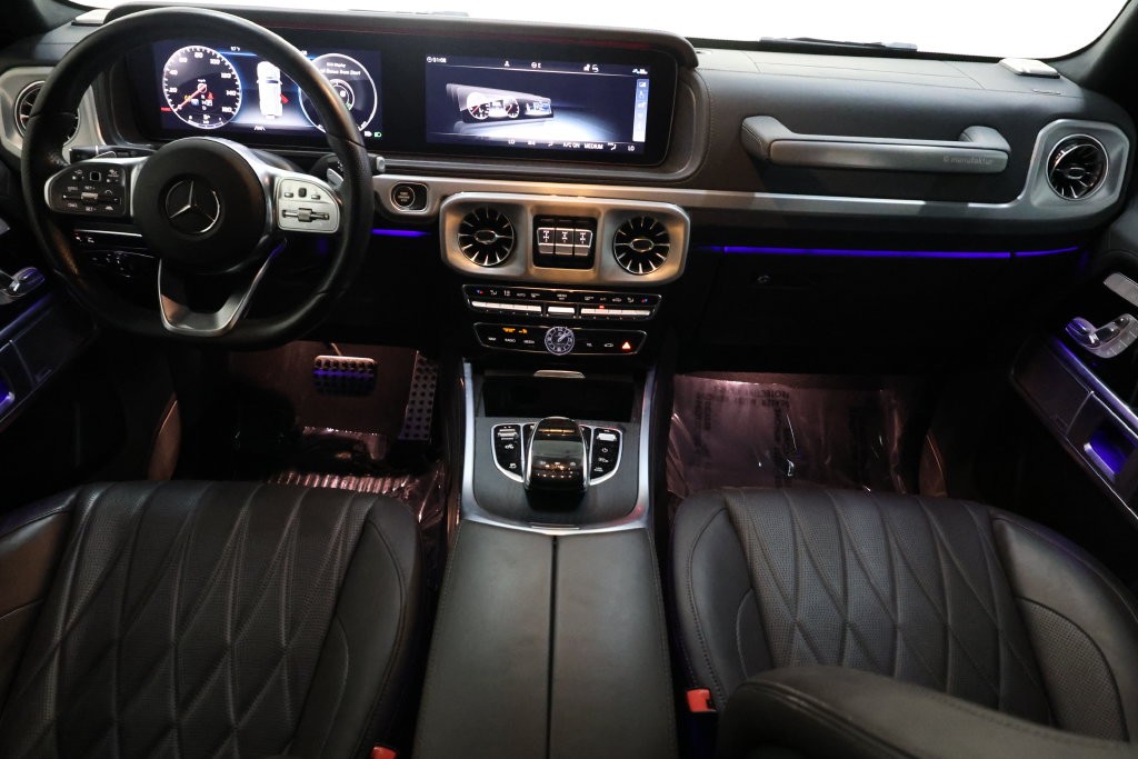 Mercedes-Benz G-Class Vehicle Full-screen Gallery Image 86
