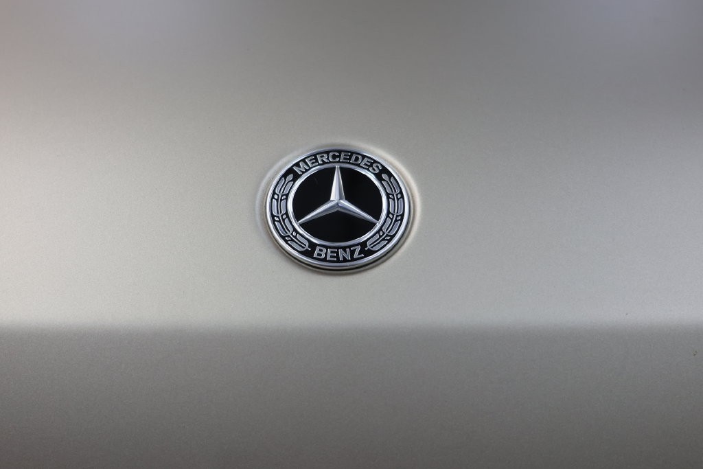 Mercedes-Benz G-Class Vehicle Full-screen Gallery Image 98