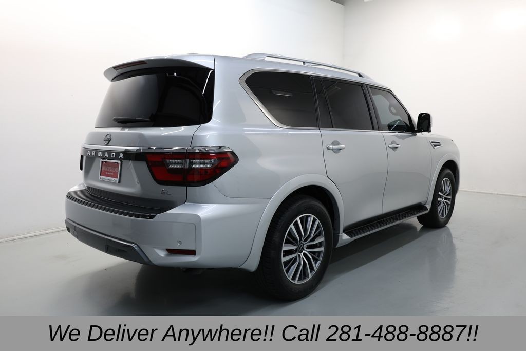 Nissan Armada Vehicle Full-screen Gallery Image 03
