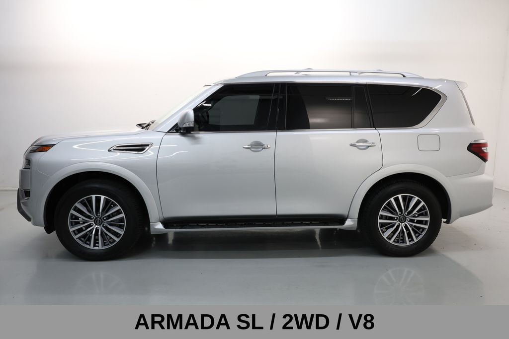 Nissan Armada Vehicle Full-screen Gallery Image 10
