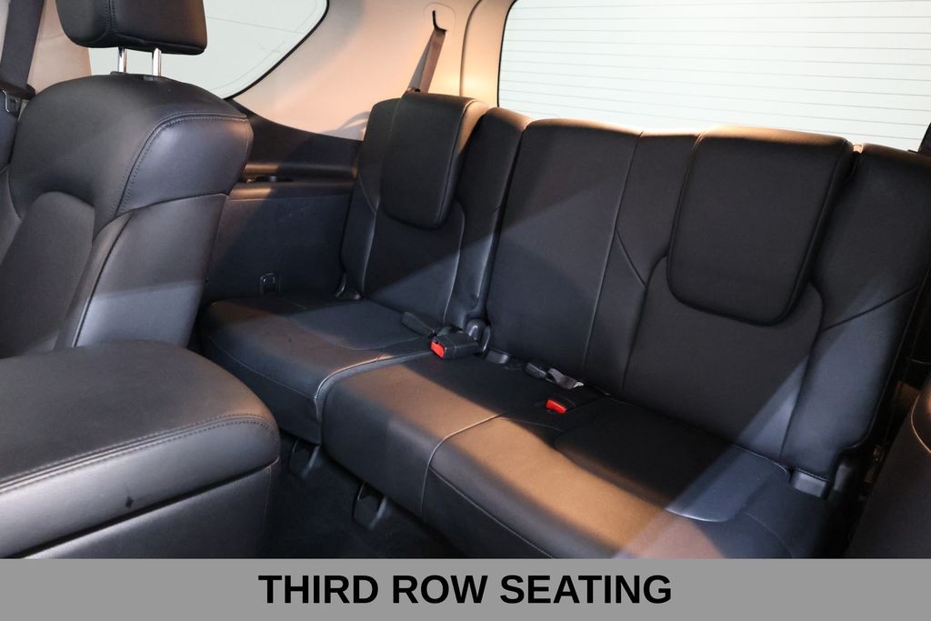 Nissan Armada Vehicle Full-screen Gallery Image 13