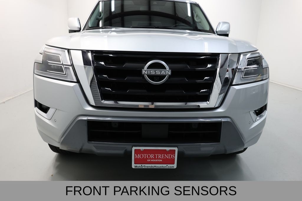 Nissan Armada Vehicle Full-screen Gallery Image 30