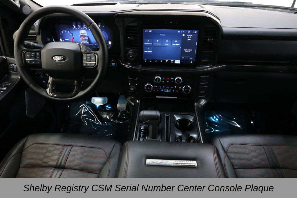 Ford F-150 Vehicle Full-screen Gallery Image 18