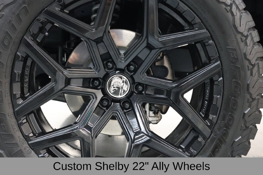 Ford F-150 Vehicle Full-screen Gallery Image 23