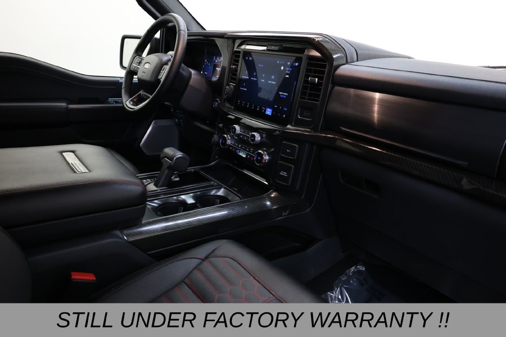 Ford F-150 Vehicle Full-screen Gallery Image 24