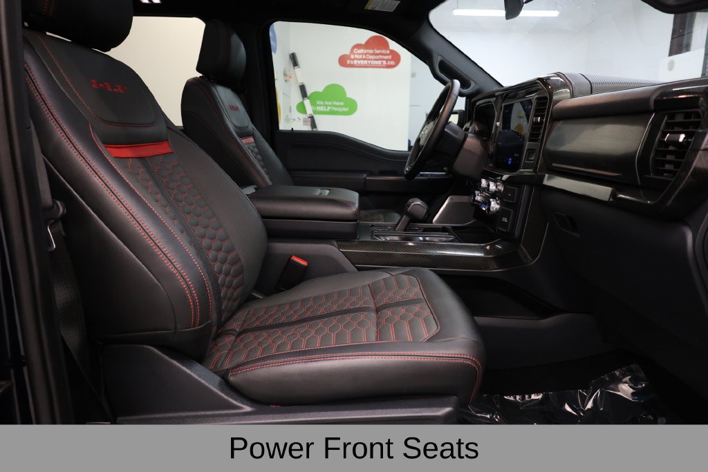 Ford F-150 Vehicle Full-screen Gallery Image 42