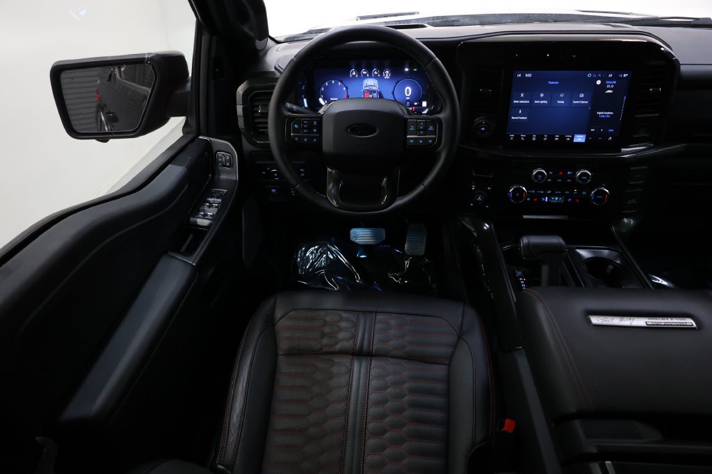 Ford F-150 Vehicle Full-screen Gallery Image 95