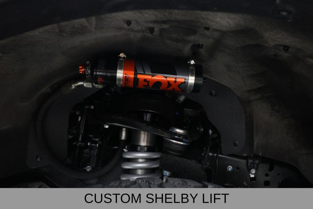 Ford F-150 Vehicle Full-screen Gallery Image 07
