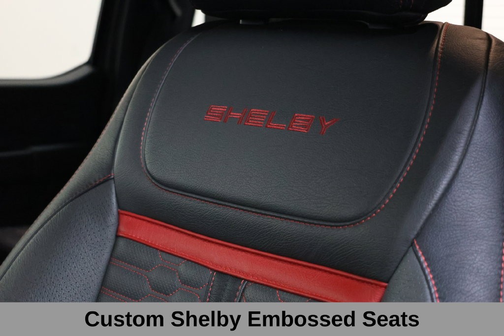 Ford F-150 Vehicle Full-screen Gallery Image 17