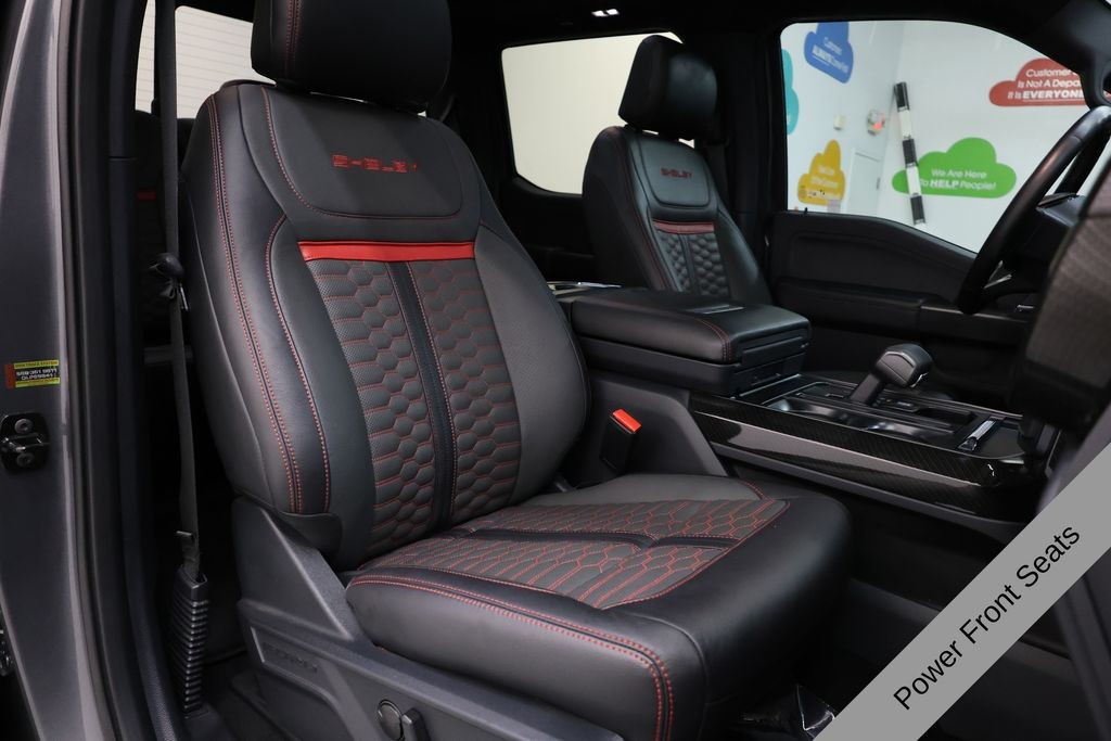 Ford F-150 Vehicle Full-screen Gallery Image 42