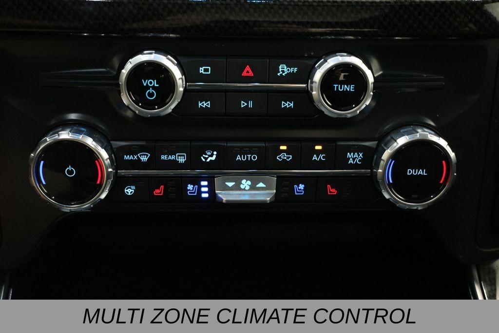 Ford F-150 Vehicle Full-screen Gallery Image 50