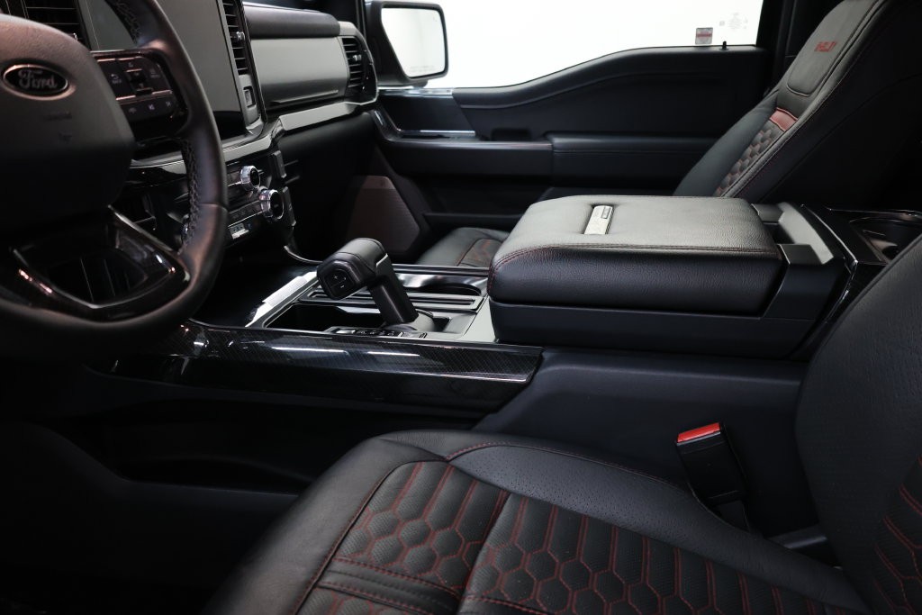 Ford F-150 Vehicle Full-screen Gallery Image 95