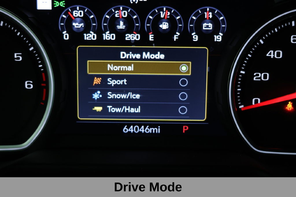 Chevrolet Suburban Vehicle Full-screen Gallery Image 32