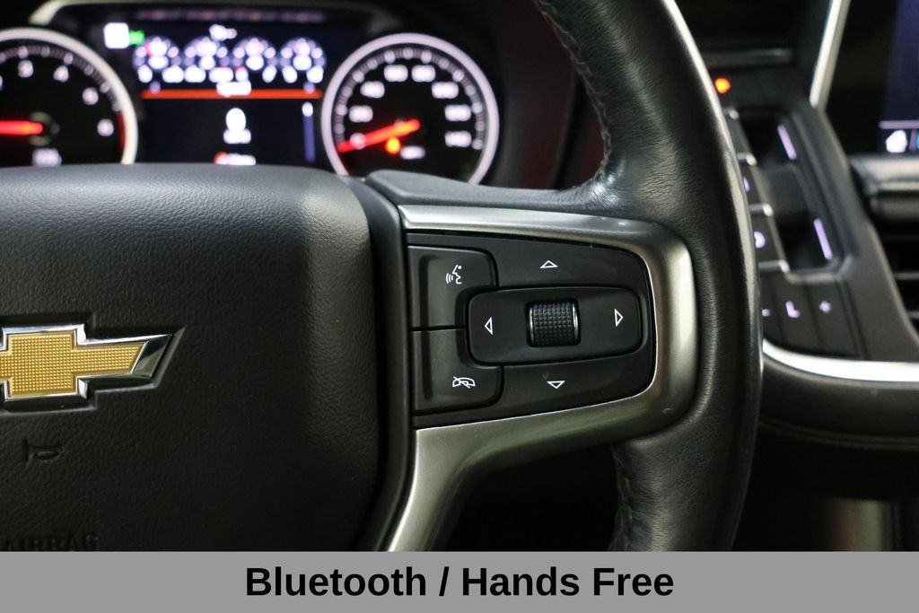 Chevrolet Suburban Vehicle Full-screen Gallery Image 43