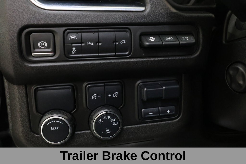 Chevrolet Suburban Vehicle Full-screen Gallery Image 47