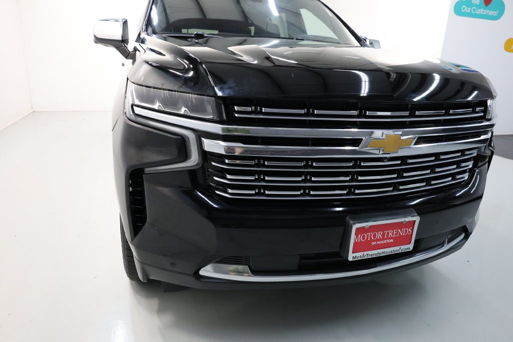 Chevrolet Suburban Vehicle Full-screen Gallery Image 55